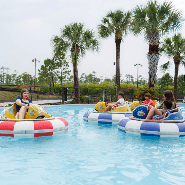 Amusement park with mini golf and bumper boats in orange beach, AL